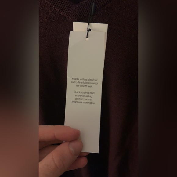 Men’s Calvin Klein V Neck Sweater - Picture 7 of 7